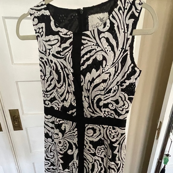 Anthropologie Tabitha Eyelet Sheath Dress/ Embroidered Cocktail Party Dress - Picture 4 of 5